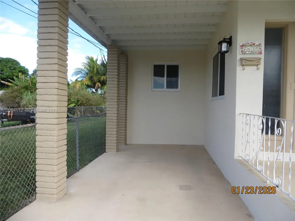 7435 SW 22nd St Miami, FL 33155