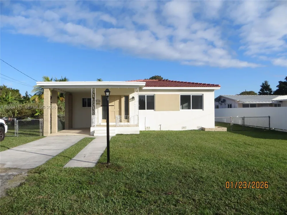 7435 SW 22nd St Miami, FL 33155
