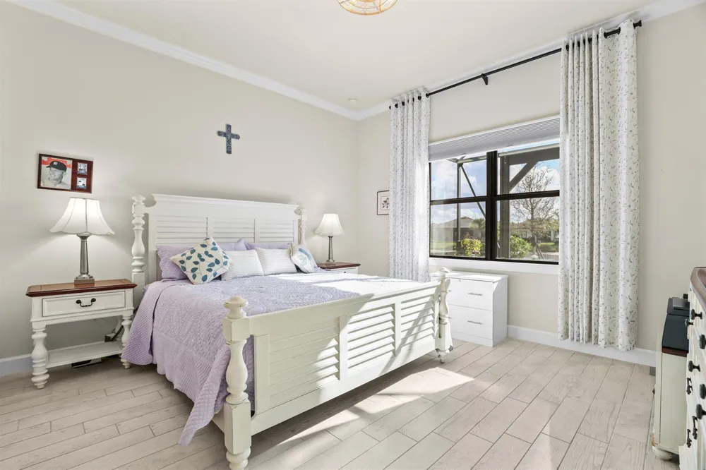 786 SE COURANCES DRIVE Port St. Lucie, FL 34984