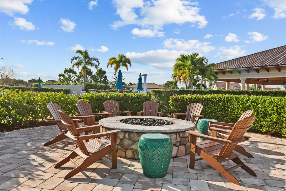 786 SE COURANCES DRIVE Port St. Lucie, FL 34984