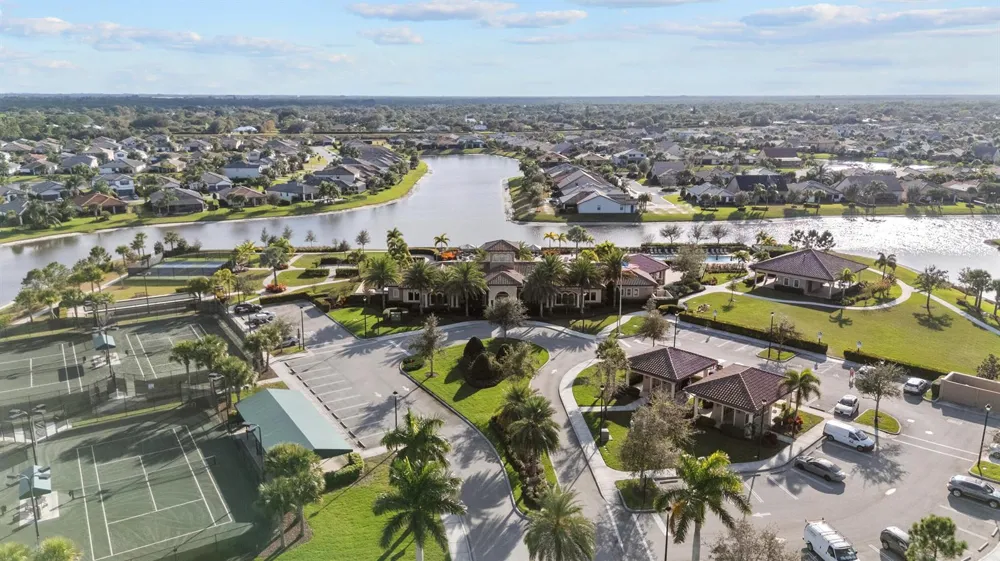 786 SE COURANCES DRIVE Port St. Lucie, FL 34984