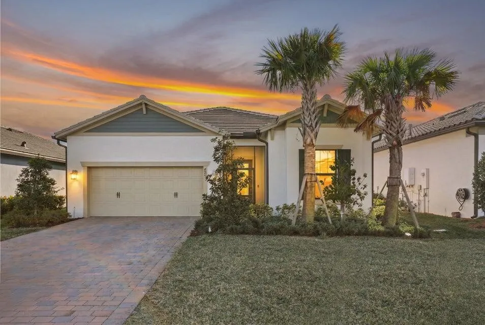786 SE COURANCES DRIVE Port St. Lucie, FL 34984