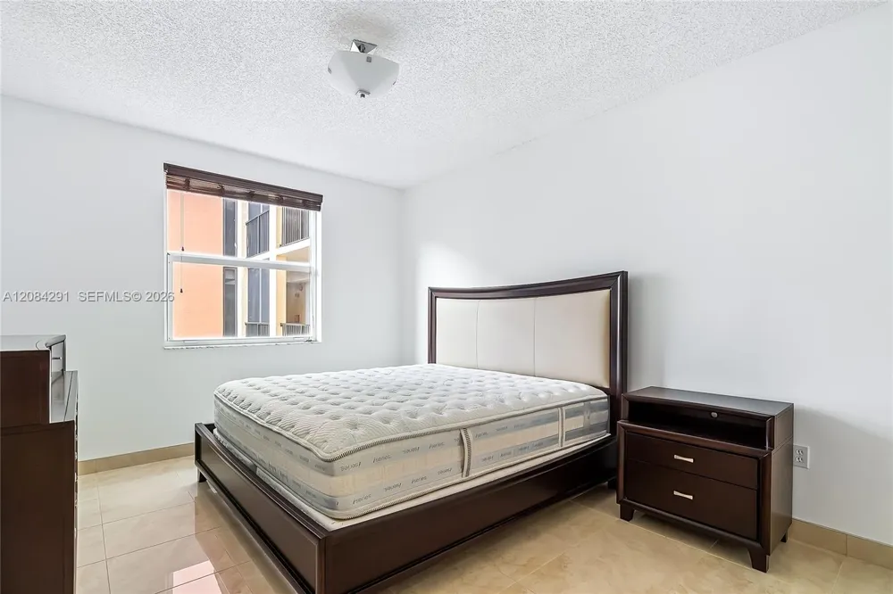 17150 Bay Rd #2618 Sunny Isles Beach, FL 33160