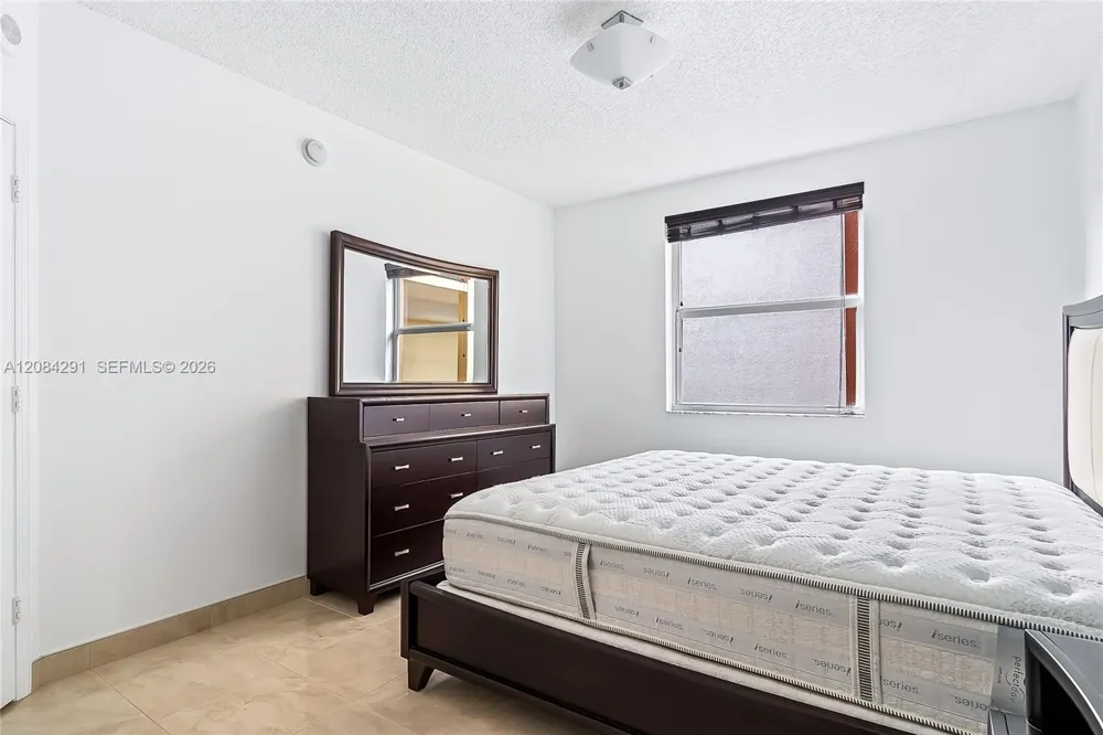 17150 Bay Rd #2618 Sunny Isles Beach, FL 33160