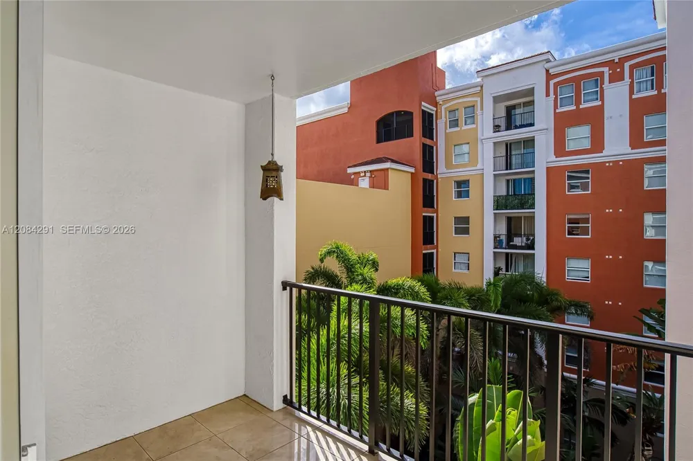 17150 Bay Rd #2618 Sunny Isles Beach, FL 33160