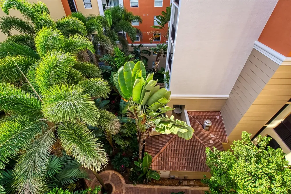 17150 Bay Rd #2618 Sunny Isles Beach, FL 33160