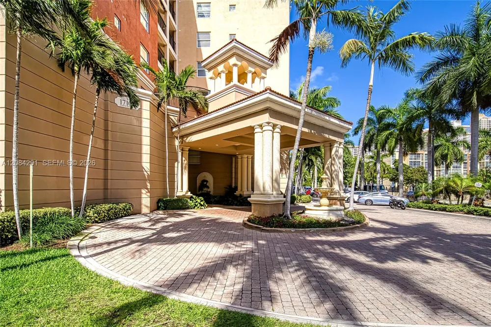 17150 Bay Rd #2618 Sunny Isles Beach, FL 33160