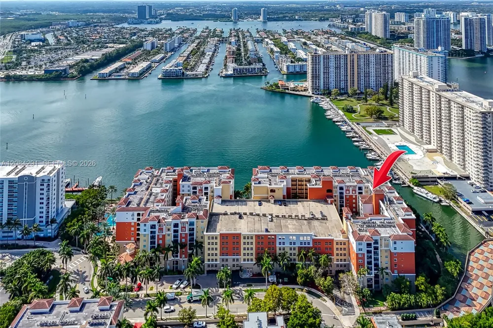 17150 Bay Rd #2618 Sunny Isles Beach, FL 33160