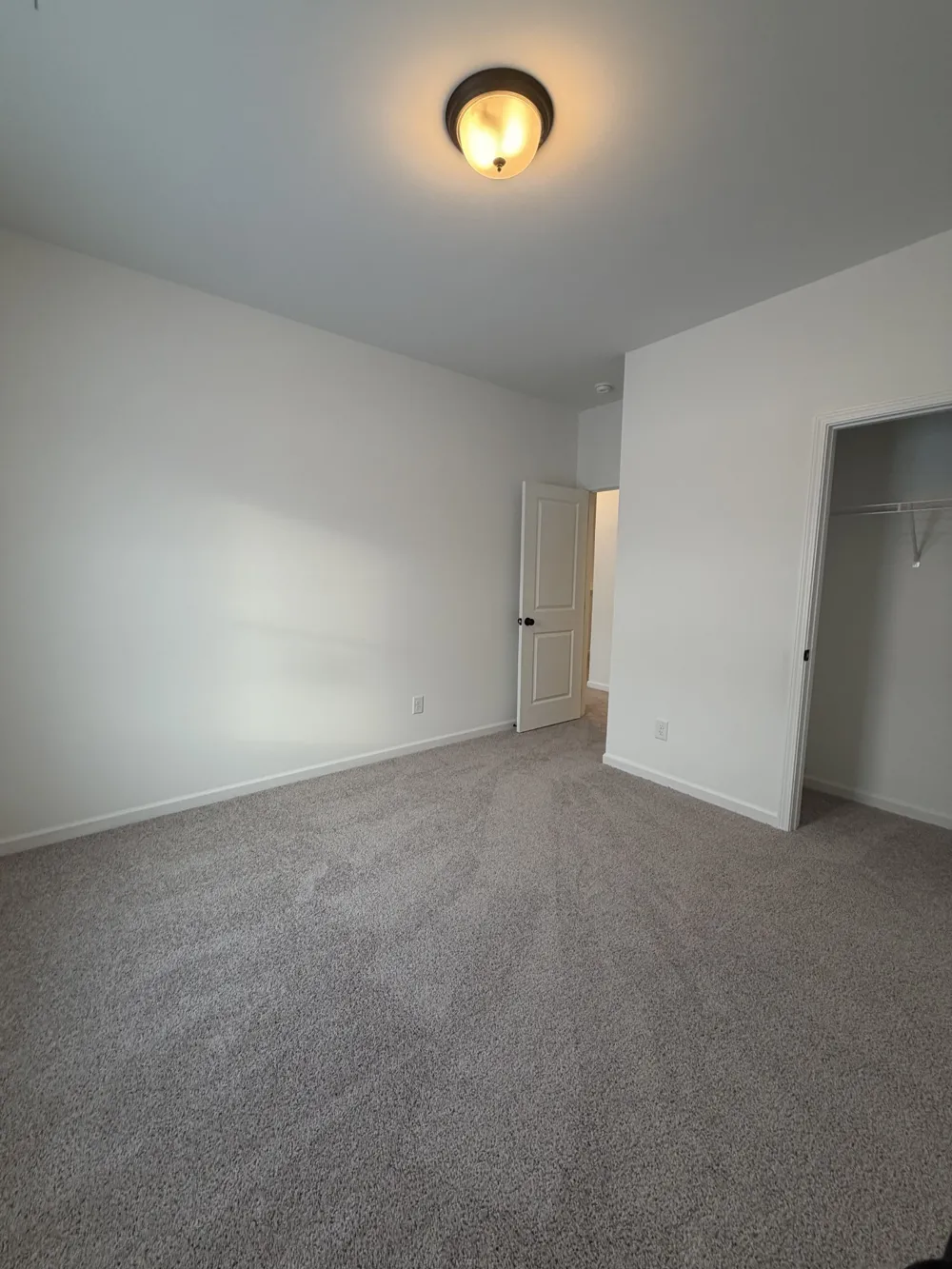 303 Oakfield Lane Clarksville, TN 37043