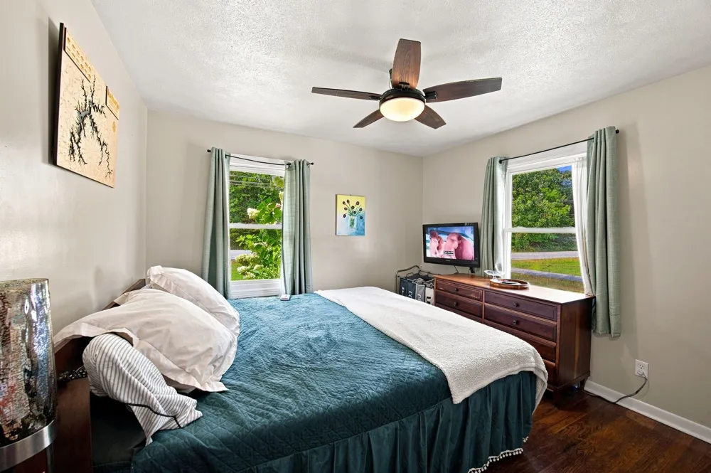 2864 Pigeon Springs Rd Tracy City, TN 37387
