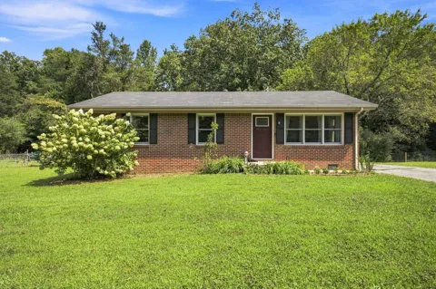 2864 Pigeon Springs Rd