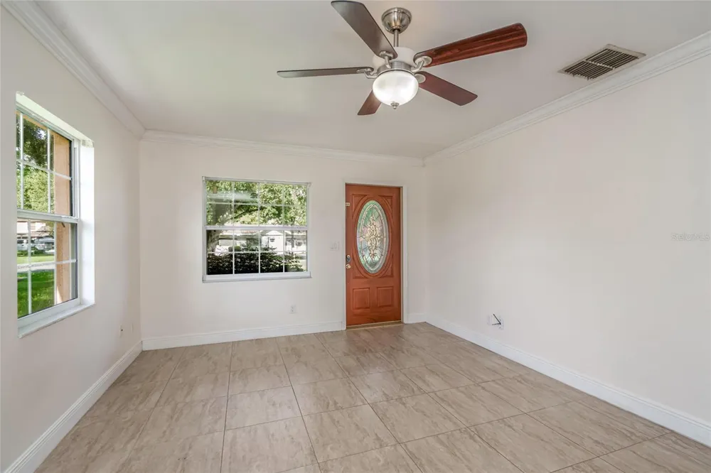 8001 HUBERT AVENUE Tampa, FL 33614