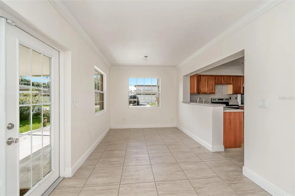 8001 HUBERT AVENUE Tampa, FL 33614