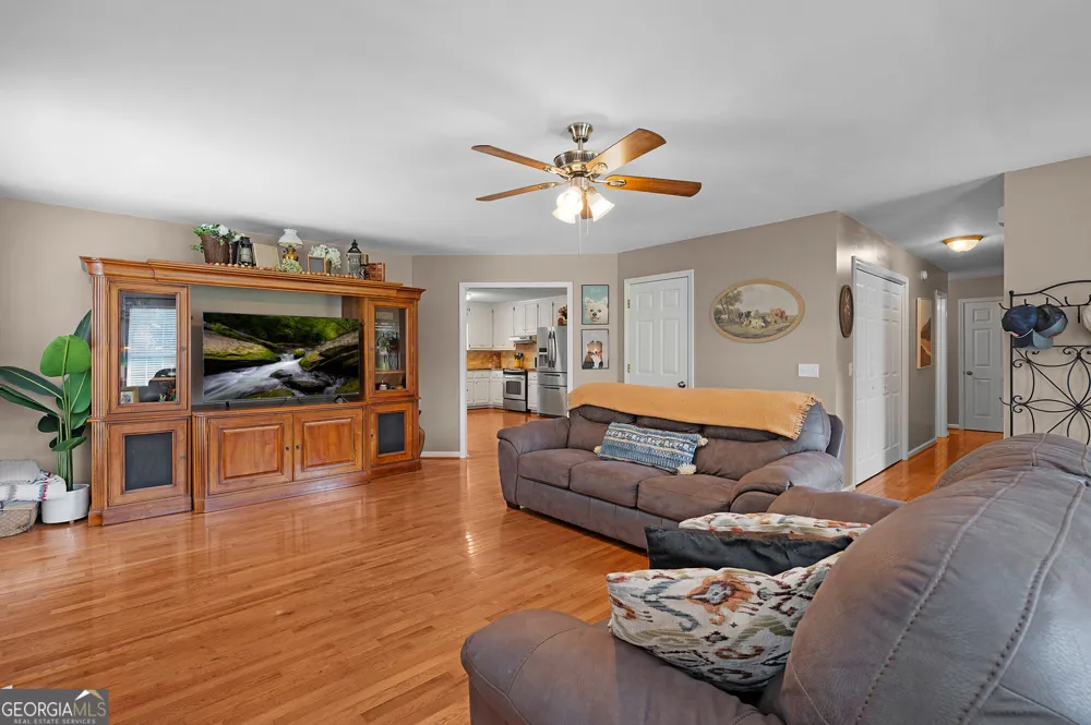 437 Goat RD NW Resaca, GA 30735