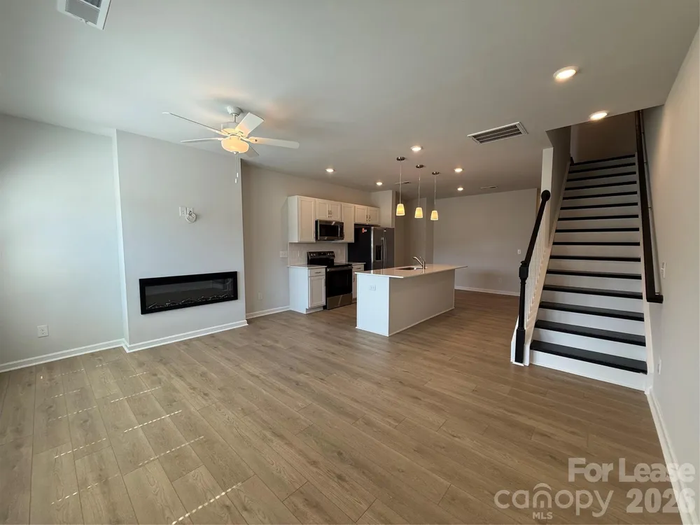 6514 Harlech Street Charlotte, NC 28269
