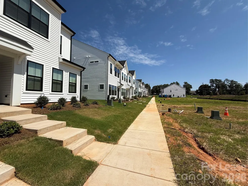 6514 Harlech Street Charlotte, NC 28269