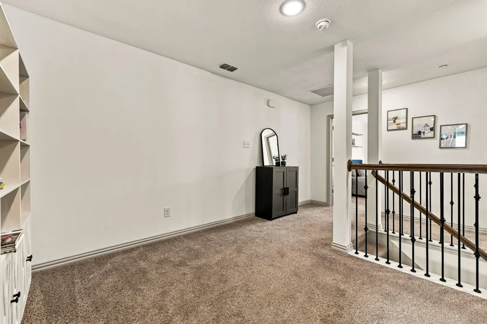 1126 Bowie Drive Lewisville, TX 75077