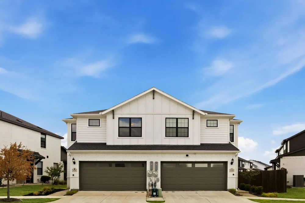 1126 Bowie Drive Lewisville, TX 75077