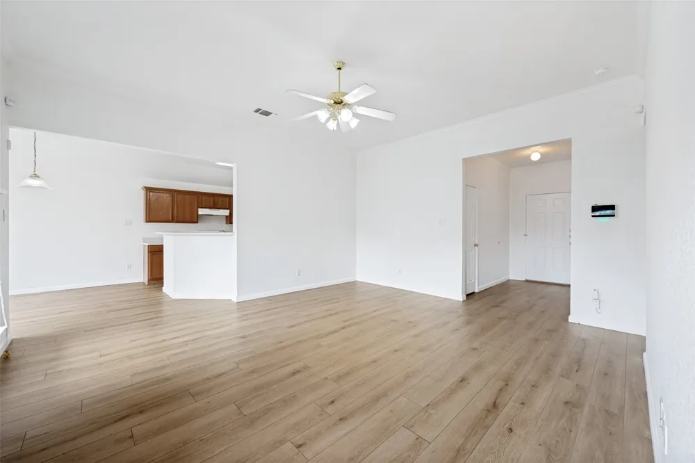 308 Rock Hill Drive Crowley, TX 76036