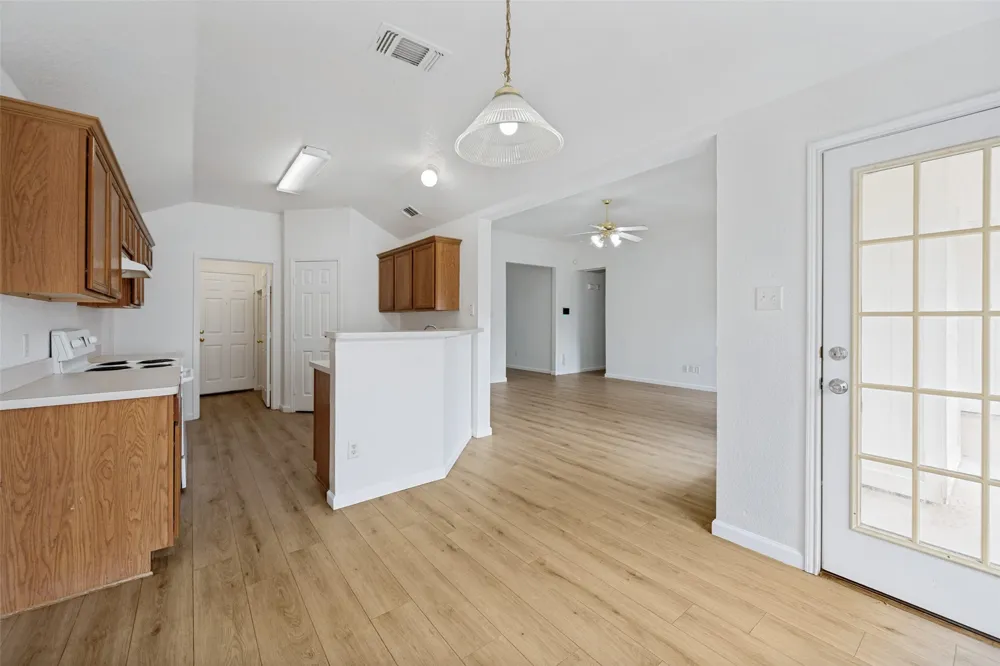 308 Rock Hill Drive Crowley, TX 76036
