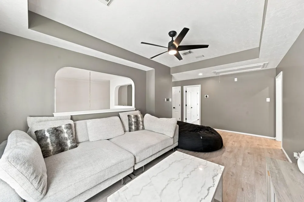5635 Heather Run Houston, TX 77041