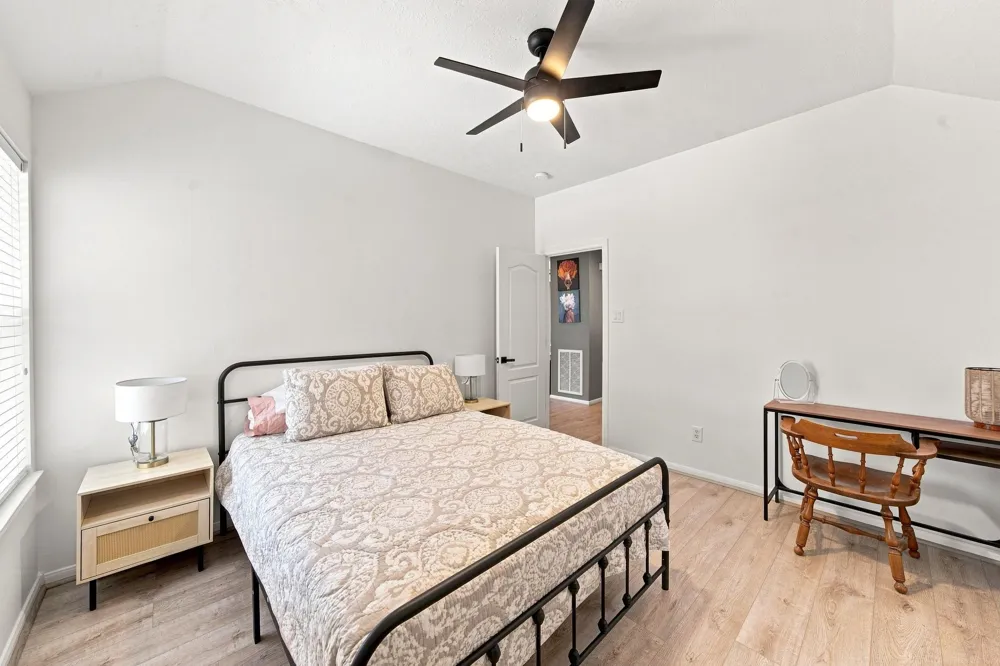 5635 Heather Run Houston, TX 77041