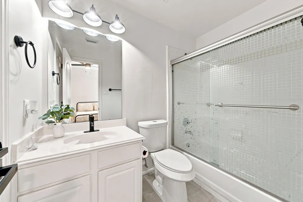 5635 Heather Run Houston, TX 77041