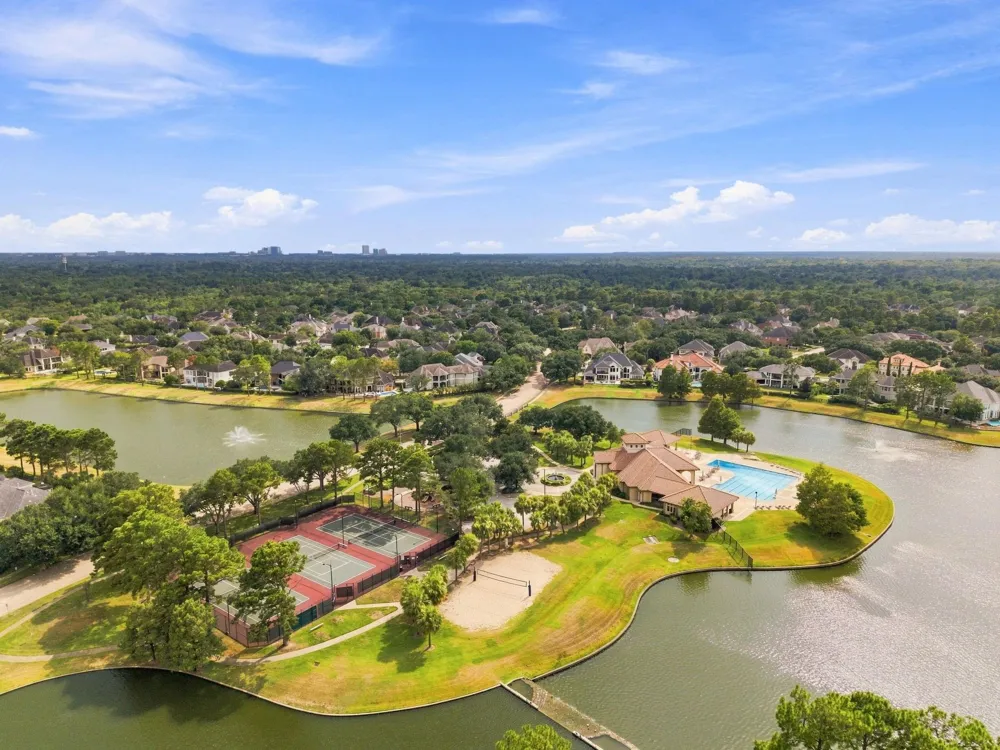 5635 Heather Run Houston, TX 77041
