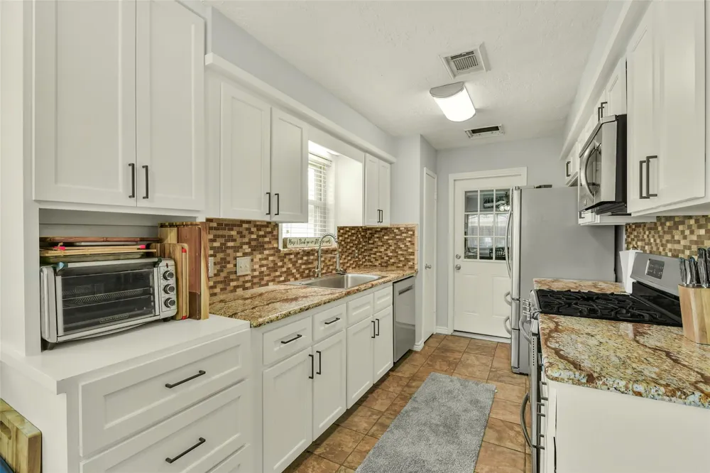 4410 Aztec Street Pasadena, TX 77504