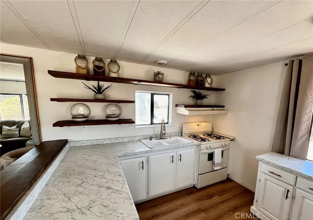 3875 Rancho Phelan, CA 92371