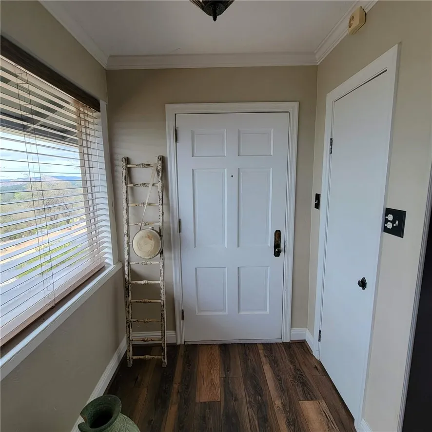 289 Skyline Boulevard Oroville, CA 95966