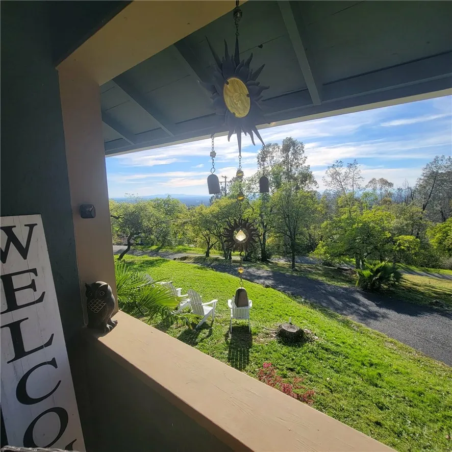 289 Skyline Boulevard Oroville, CA 95966