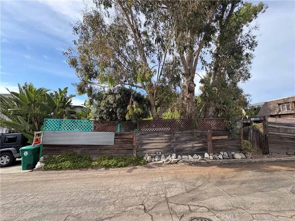 1041 Boundary Place Manhattan Beach, CA 90266