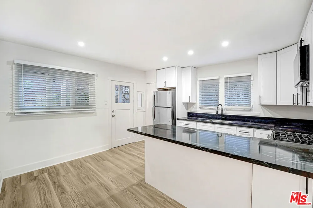 316 Crane Boulevard Los Angeles, CA 90065