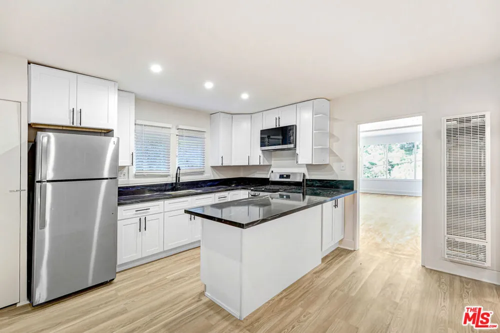 316 Crane Boulevard Los Angeles, CA 90065