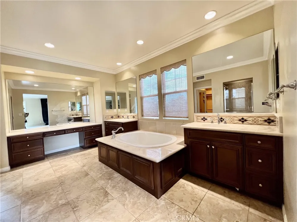 3974 E Callaway Drive Ontario, CA 91761