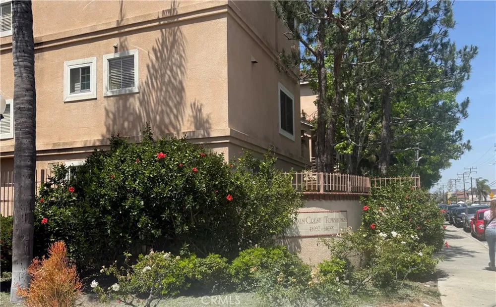 14053 Lemoli Hawthorne, CA 90250
