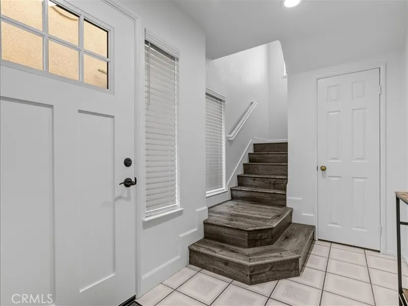 14053 Lemoli Hawthorne, CA 90250