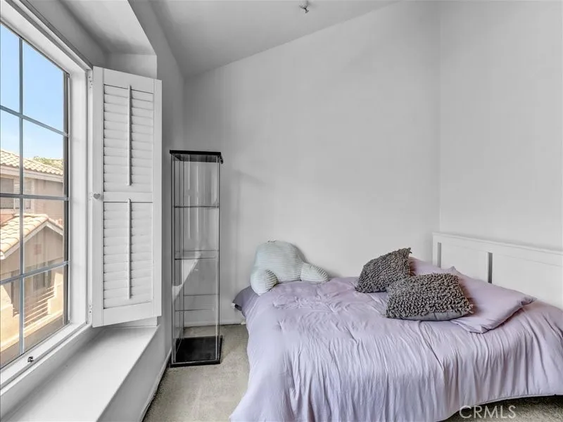 14053 Lemoli Hawthorne, CA 90250
