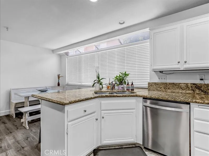 14053 Lemoli Hawthorne, CA 90250