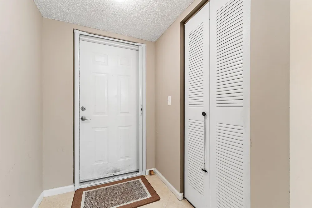 248 VILLAGE BOULEVARD #3107 Tequesta, FL 33469