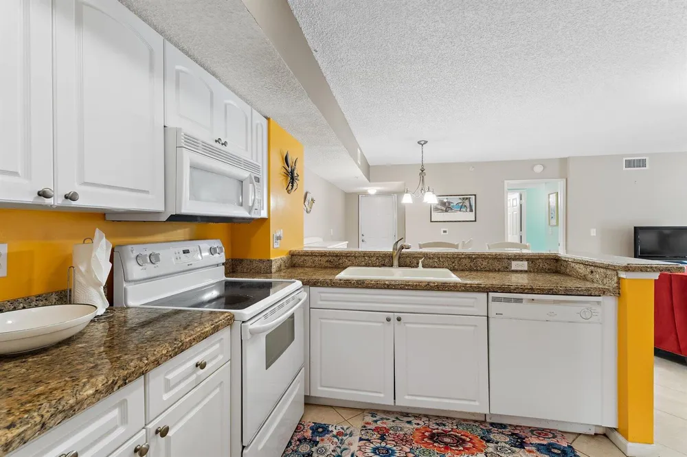 248 VILLAGE BOULEVARD #3107 Tequesta, FL 33469