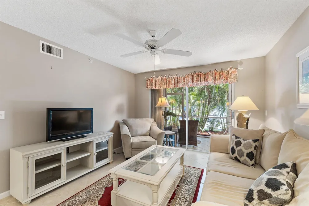 248 VILLAGE BOULEVARD #3107 Tequesta, FL 33469