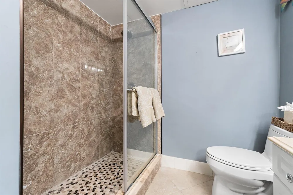 248 VILLAGE BOULEVARD #3107 Tequesta, FL 33469