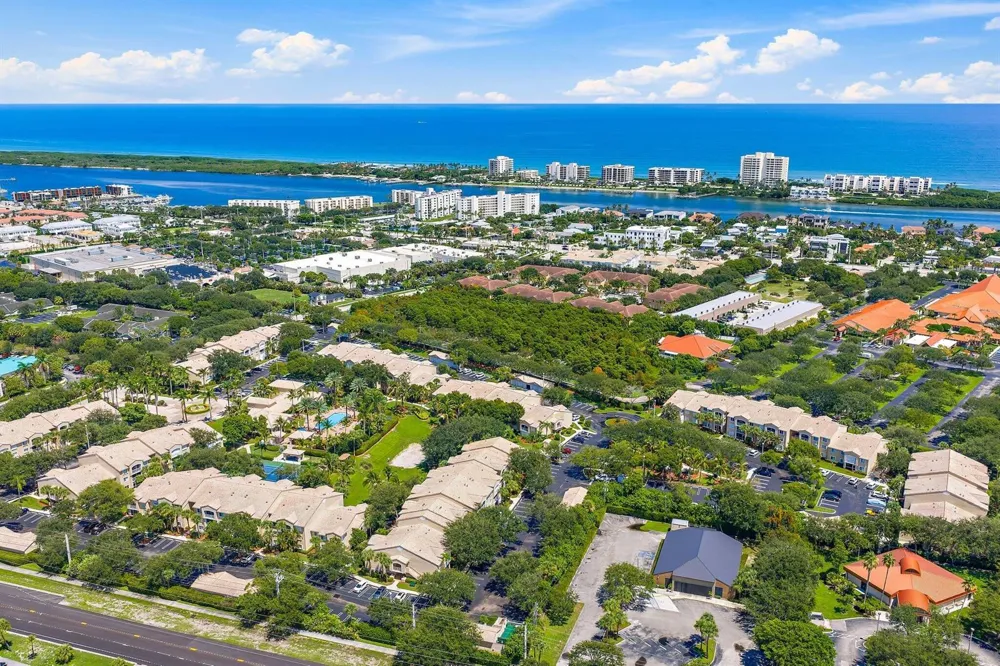 248 VILLAGE BOULEVARD #3107 Tequesta, FL 33469