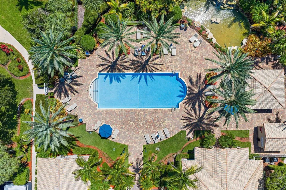 248 VILLAGE BOULEVARD #3107 Tequesta, FL 33469