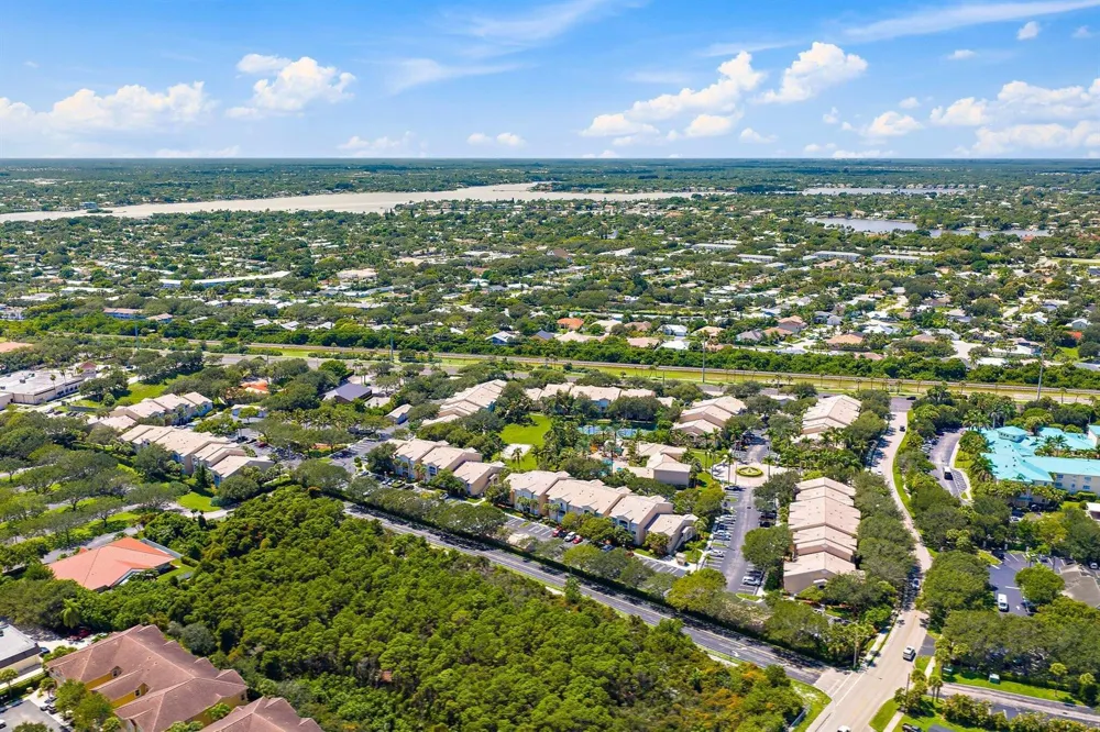 248 VILLAGE BOULEVARD #3107 Tequesta, FL 33469