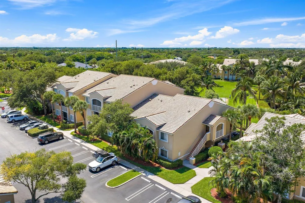 248 VILLAGE BOULEVARD #3107 Tequesta, FL 33469