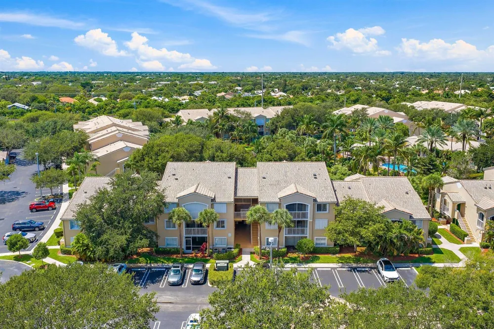 248 VILLAGE BOULEVARD #3107 Tequesta, FL 33469