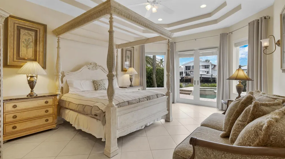 2761 SE 9TH STREET Pompano Beach, FL 33062